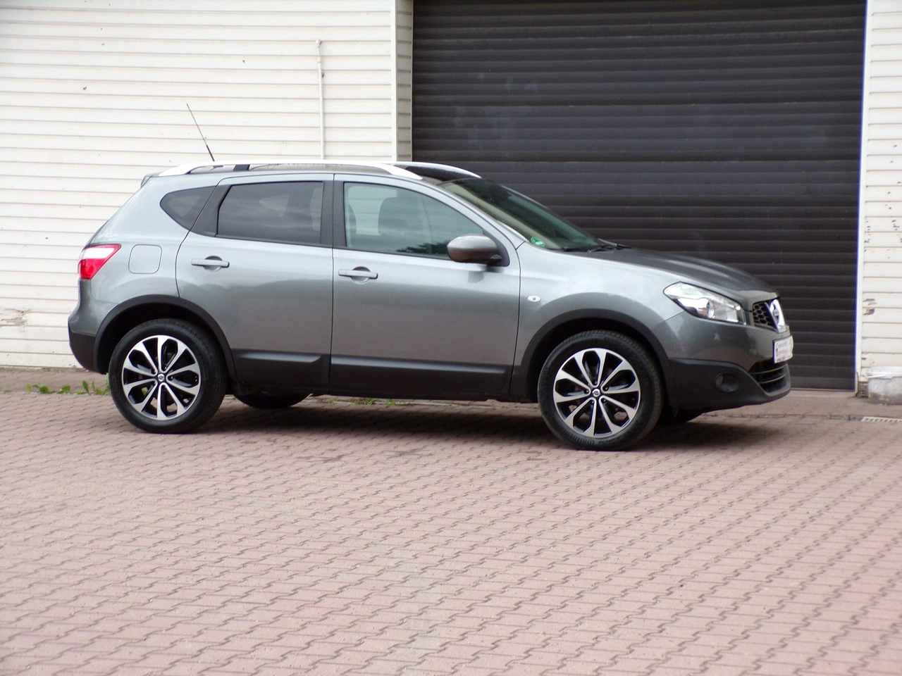 Nissan Qashqai - Zdjęcie 2