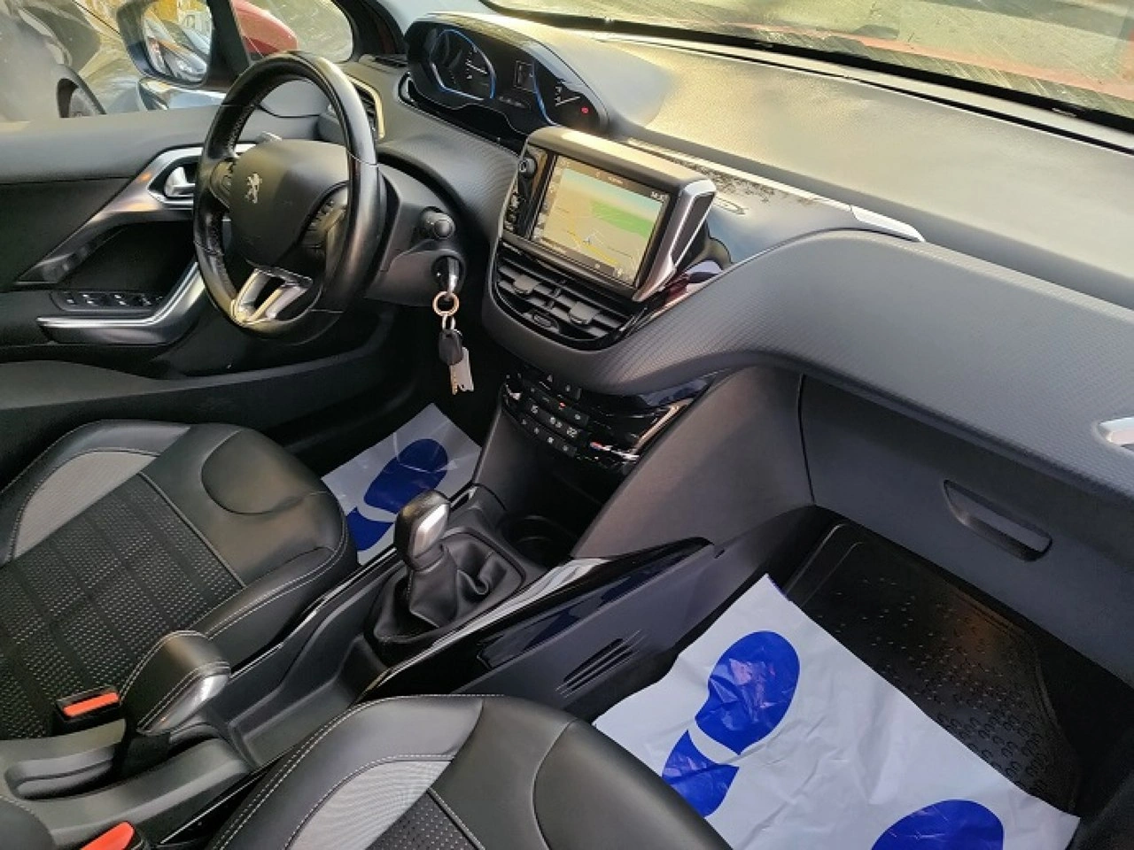 Peugeot 2008 - Zdjęcie 13