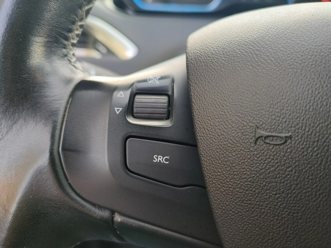 Peugeot 2008 - Zdjęcie 22