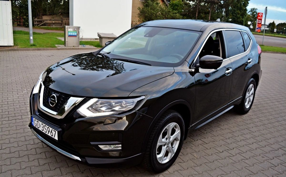 Nissan X-Trail - Główne zdjęcie