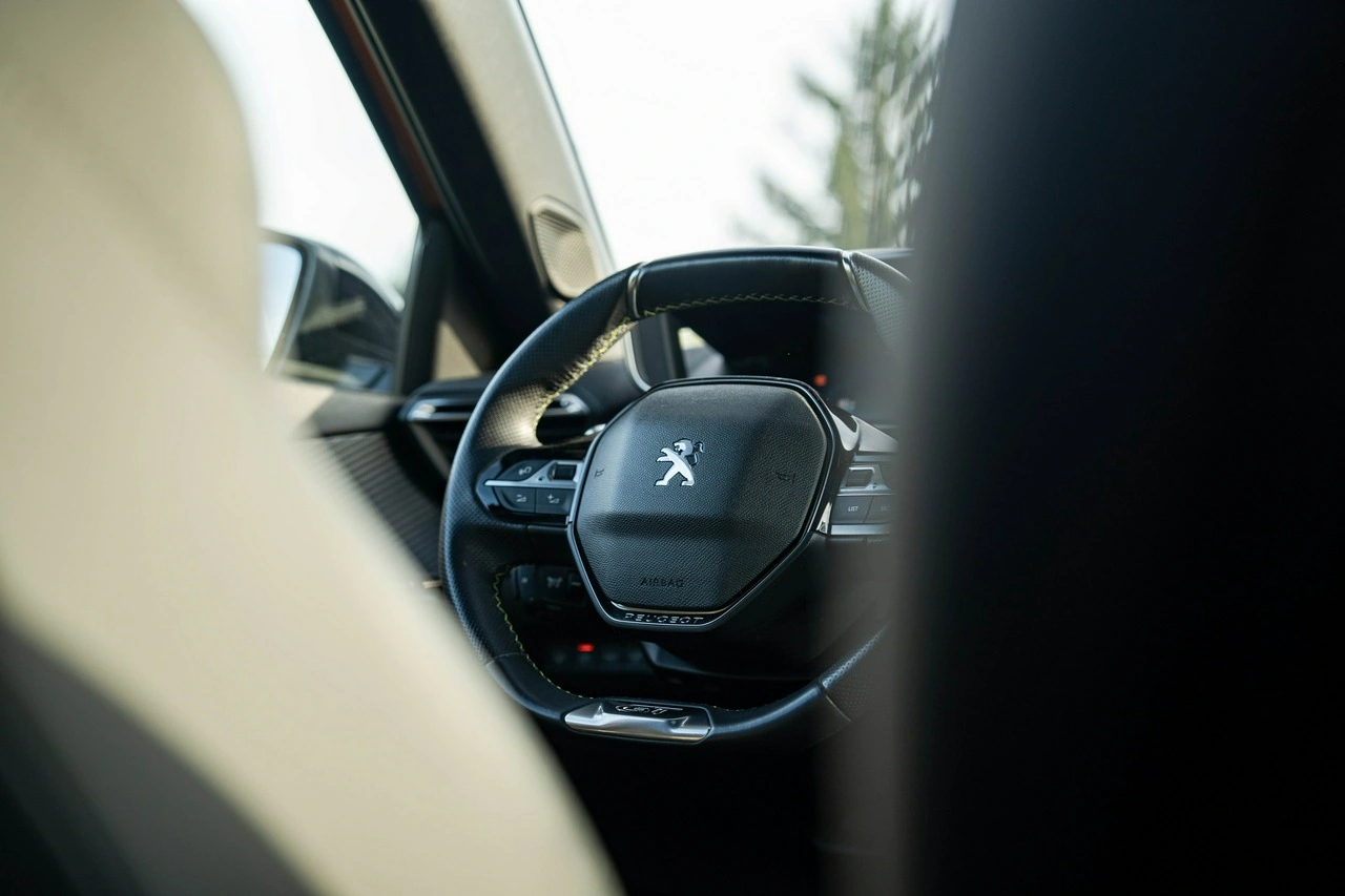 Peugeot 2008 - Zdjęcie 19
