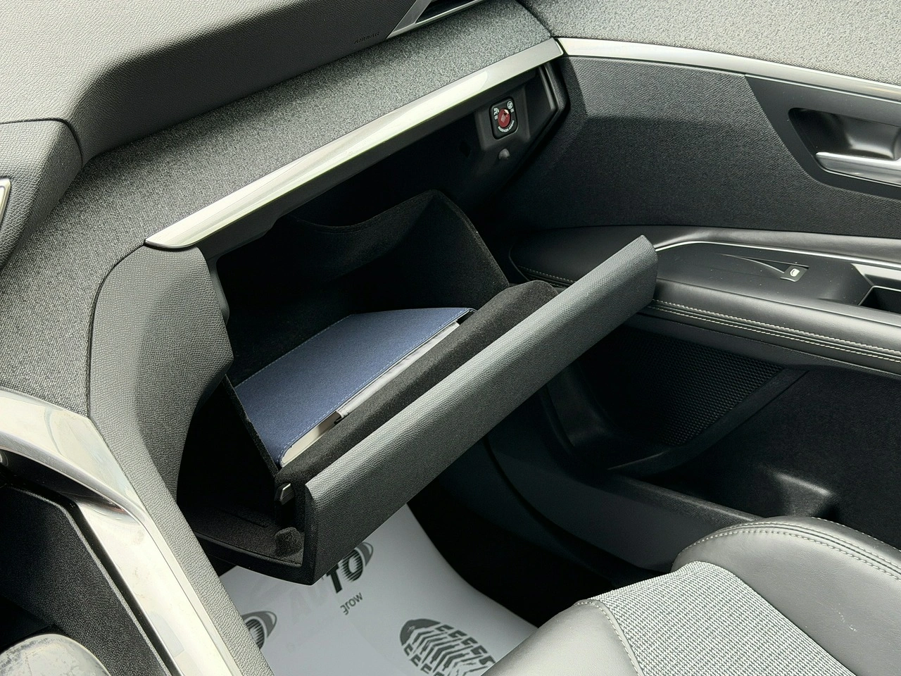 Peugeot 3008 - Zdjęcie 21