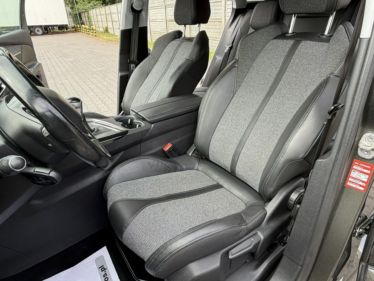 Peugeot 3008 - Zdjęcie 11