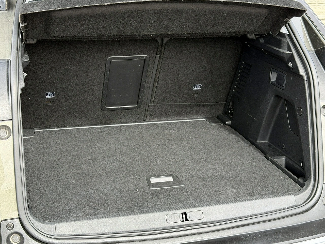 Peugeot 3008 - Zdjęcie 16