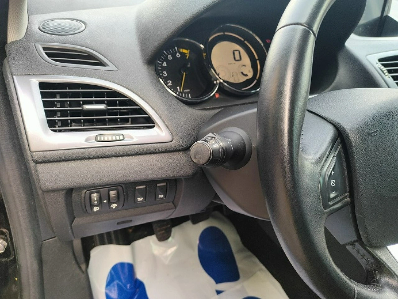 Renault Megane - Zdjęcie 16