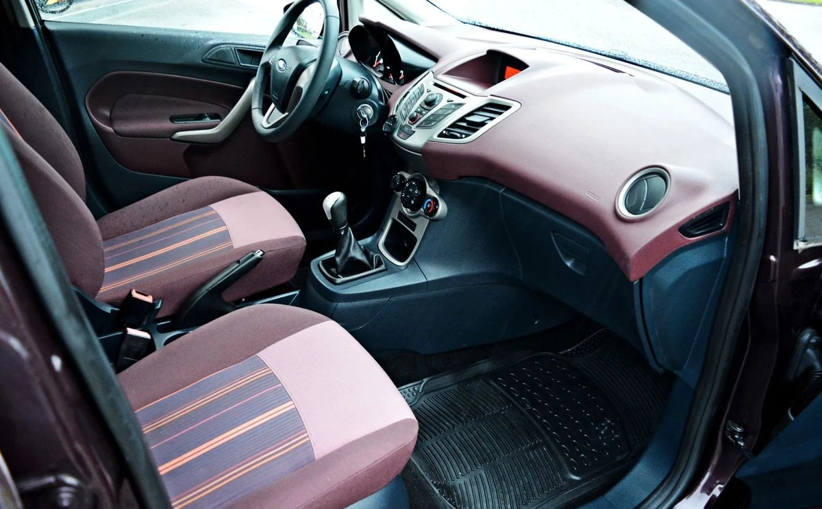 Ford Fiesta - Zdjęcie 10