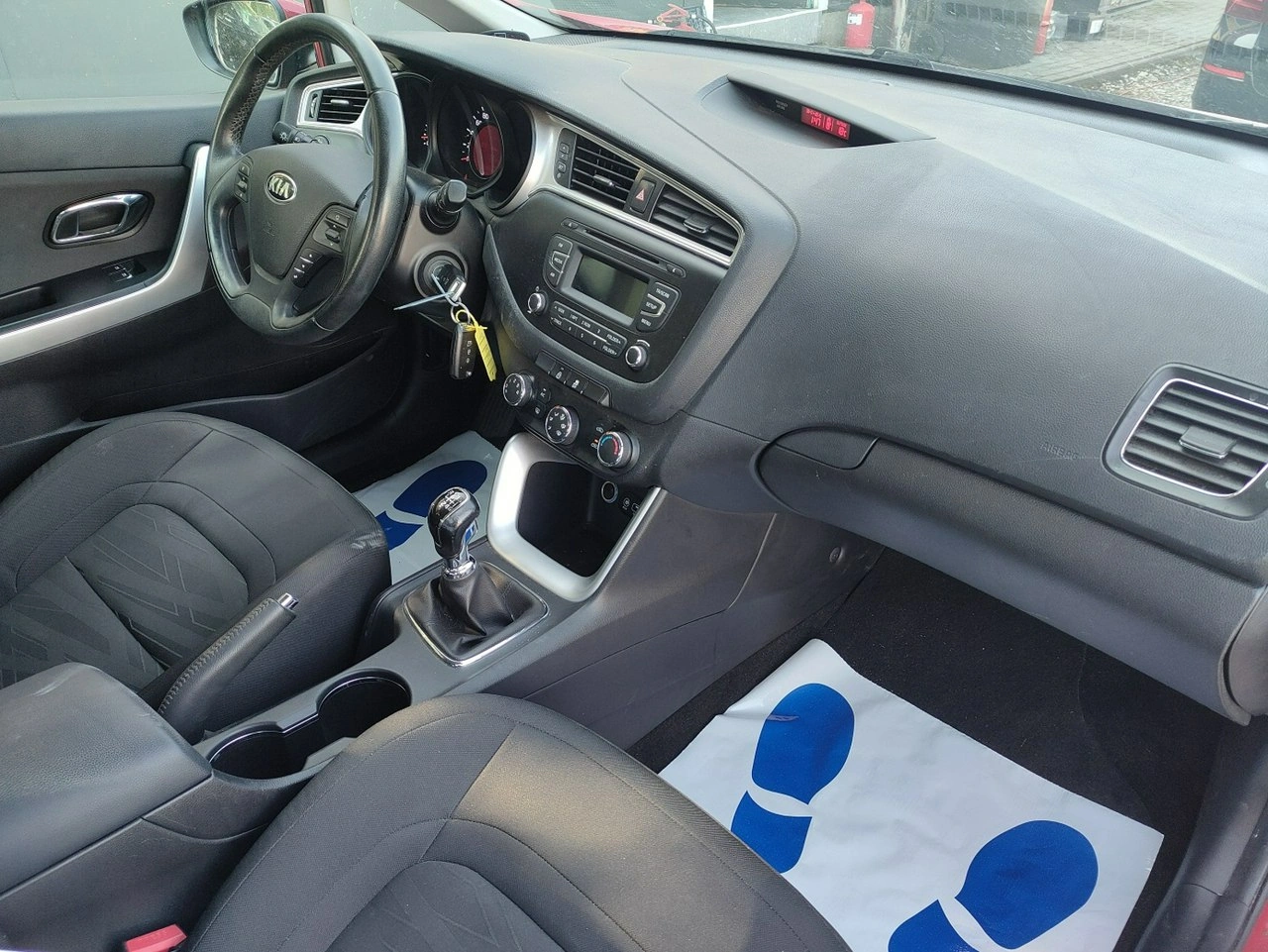 Kia Ceed - Zdjęcie 6