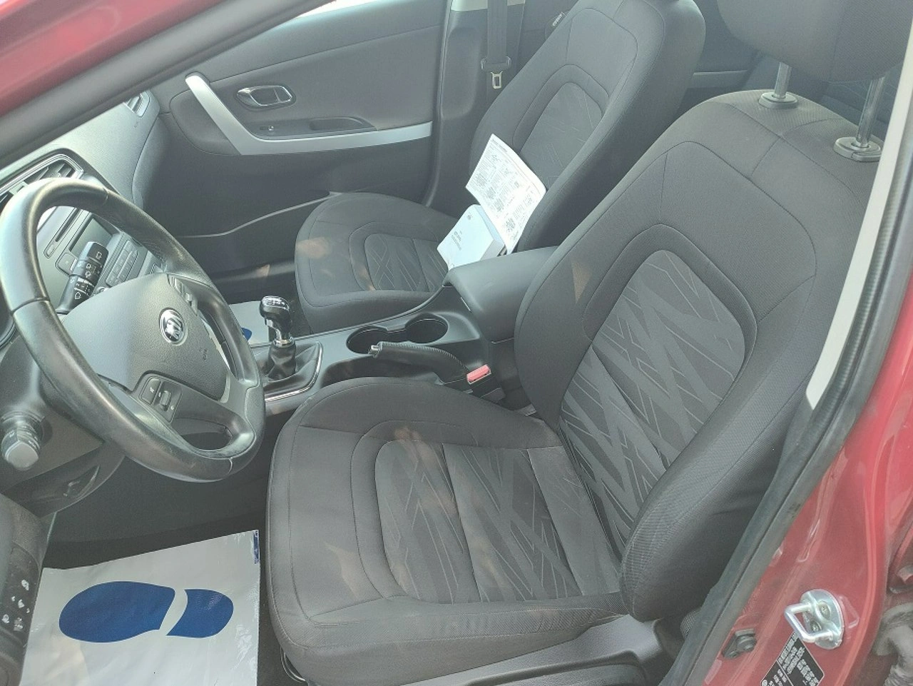 Kia Ceed - Zdjęcie 9