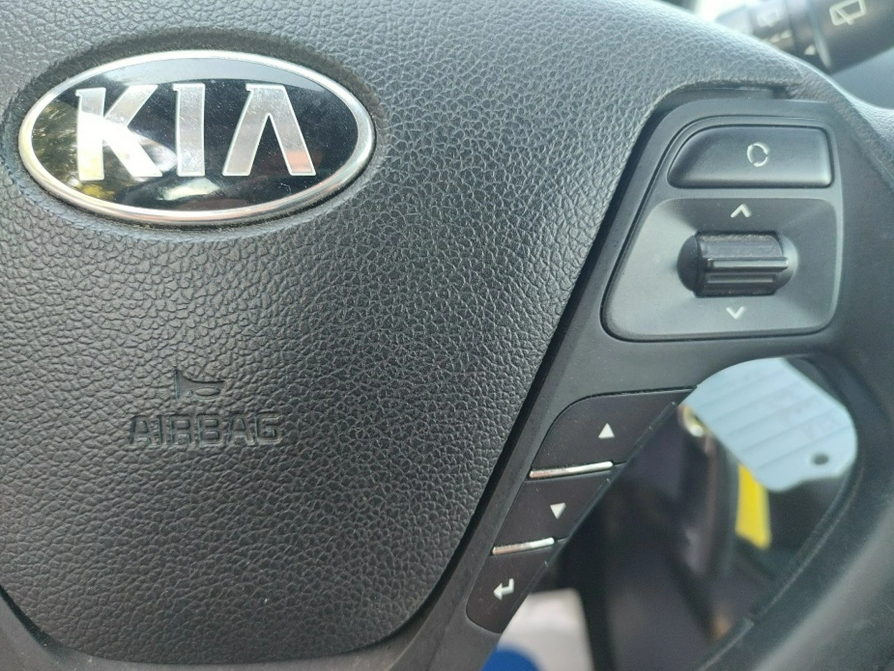 Kia Ceed - Zdjęcie 12