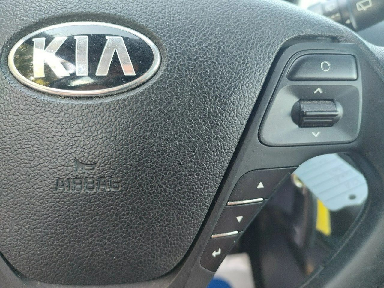 Kia Ceed - Zdjęcie 19