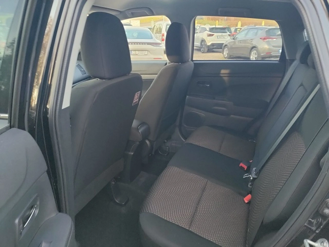 Mitsubishi ASX - Zdjęcie 17