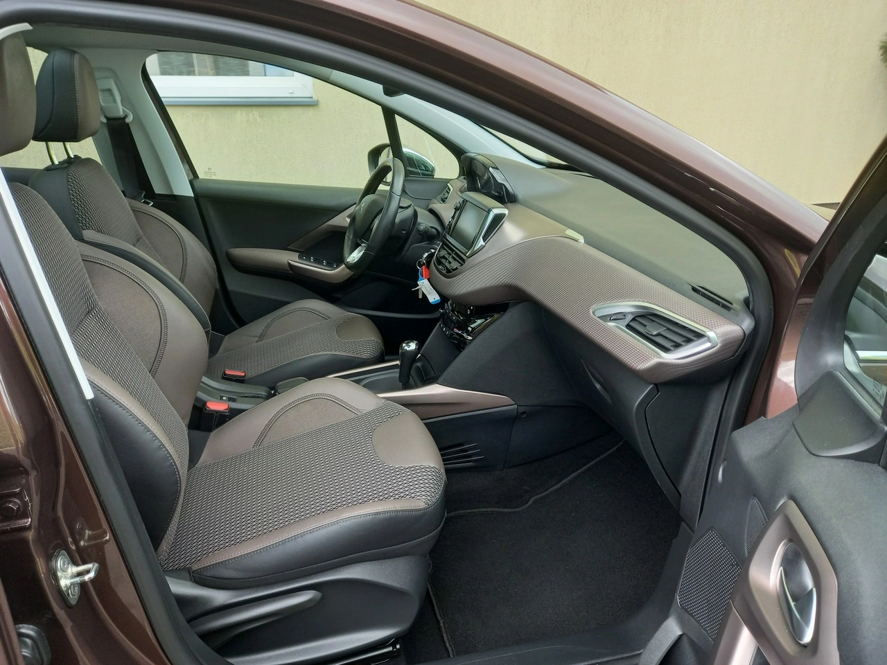 Peugeot 2008 - Zdjęcie 19