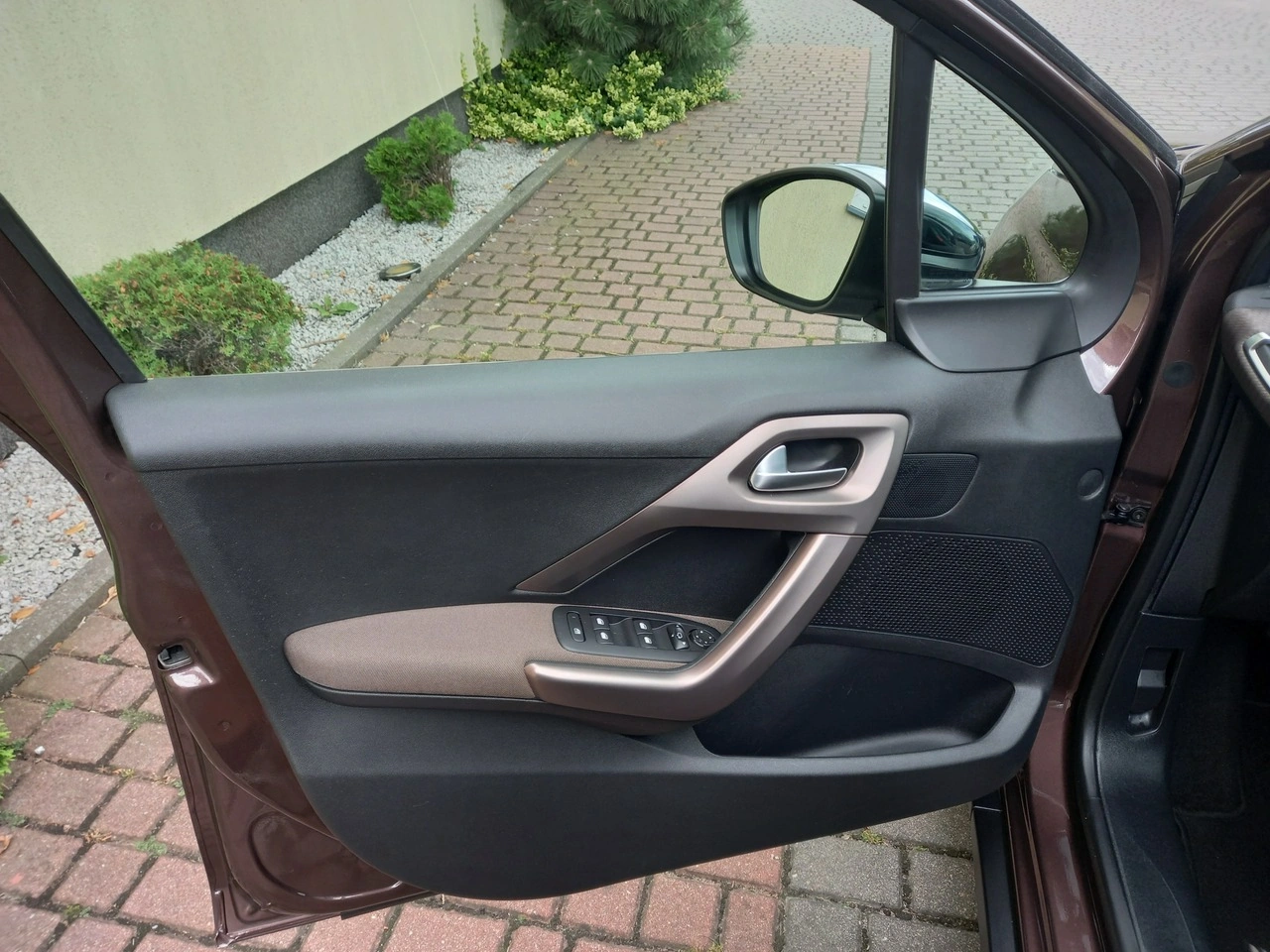 Peugeot 2008 - Zdjęcie 26
