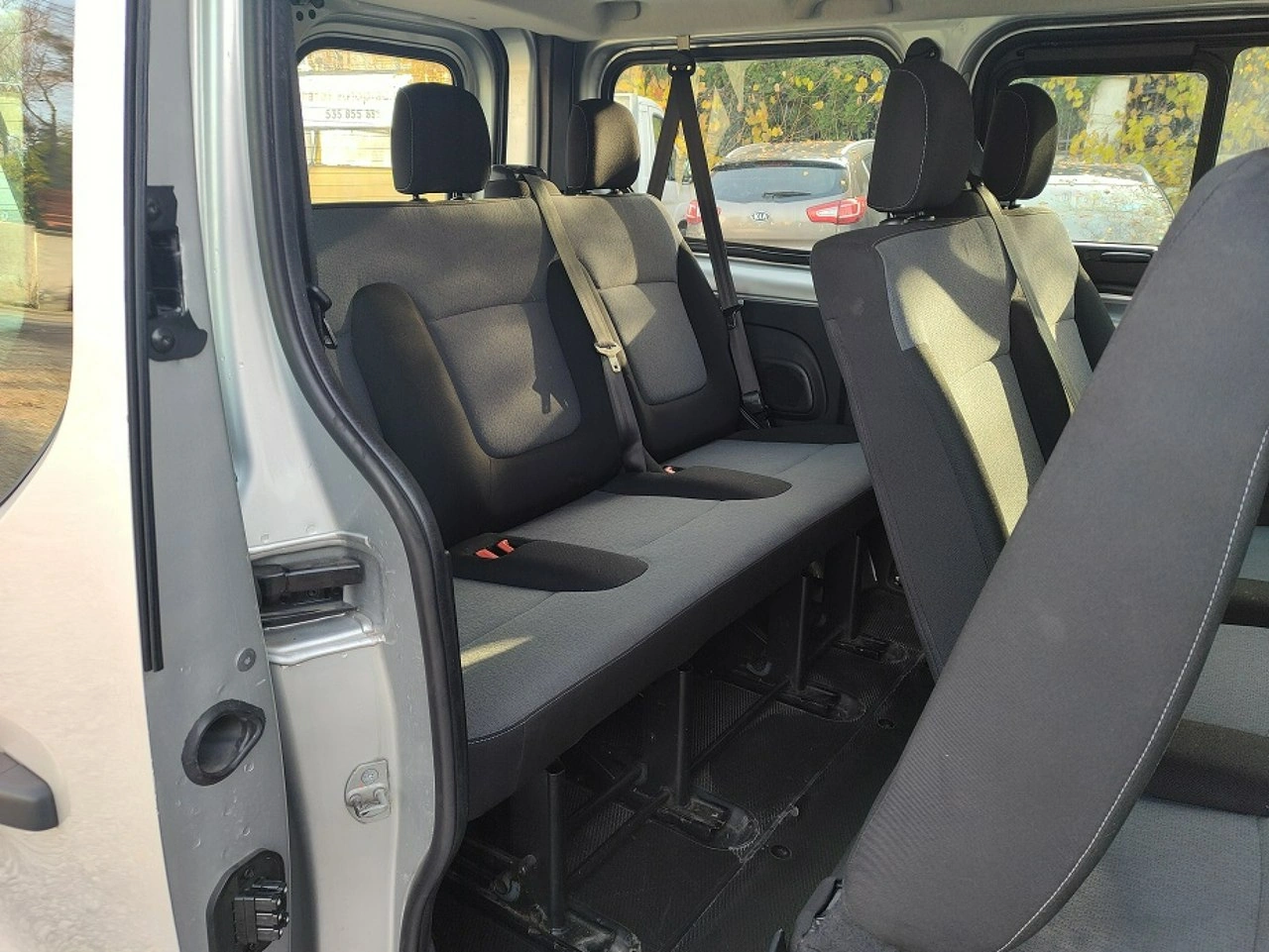 Opel Vivaro - Zdjęcie 17