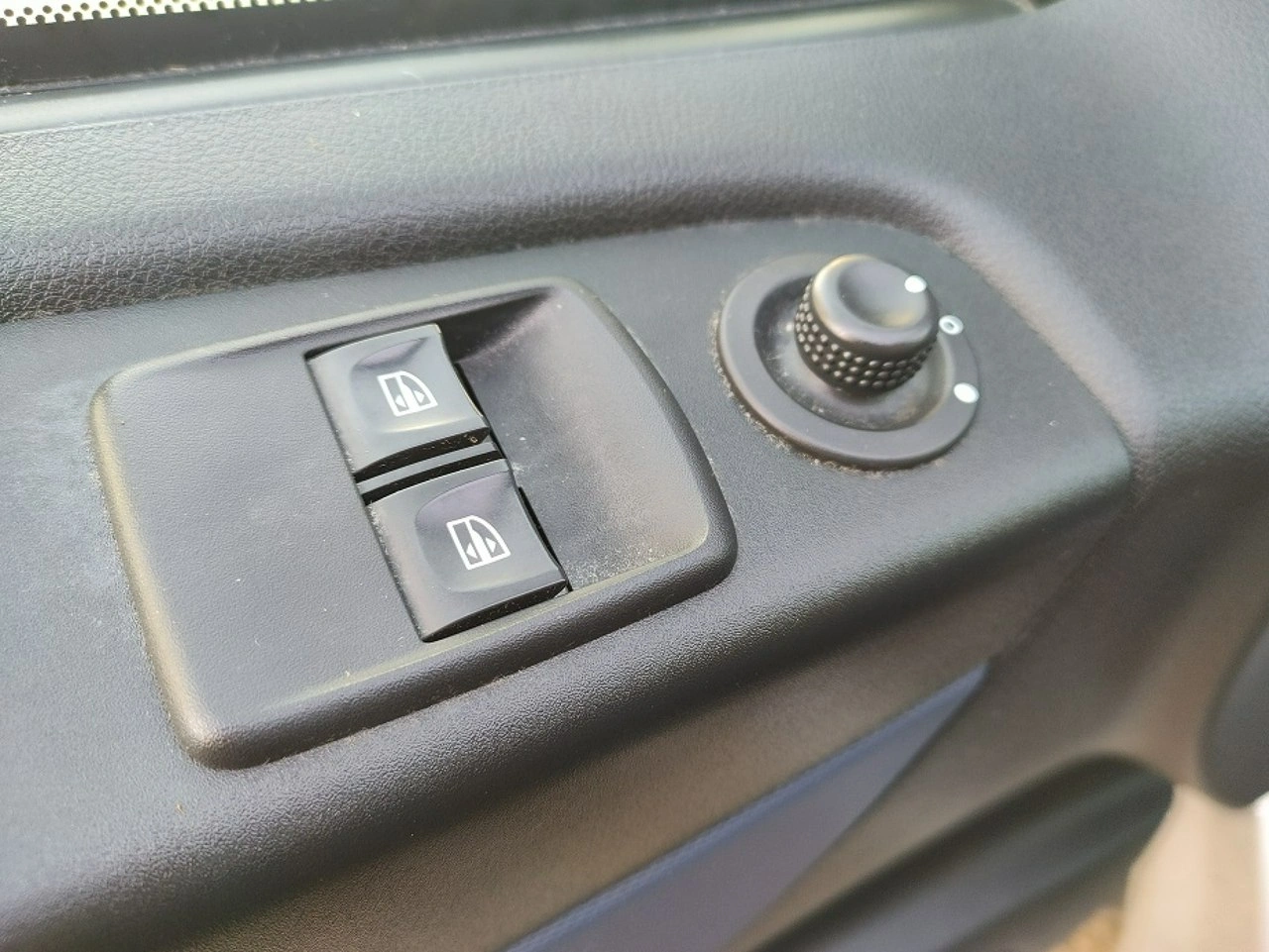 Opel Vivaro - Zdjęcie 20