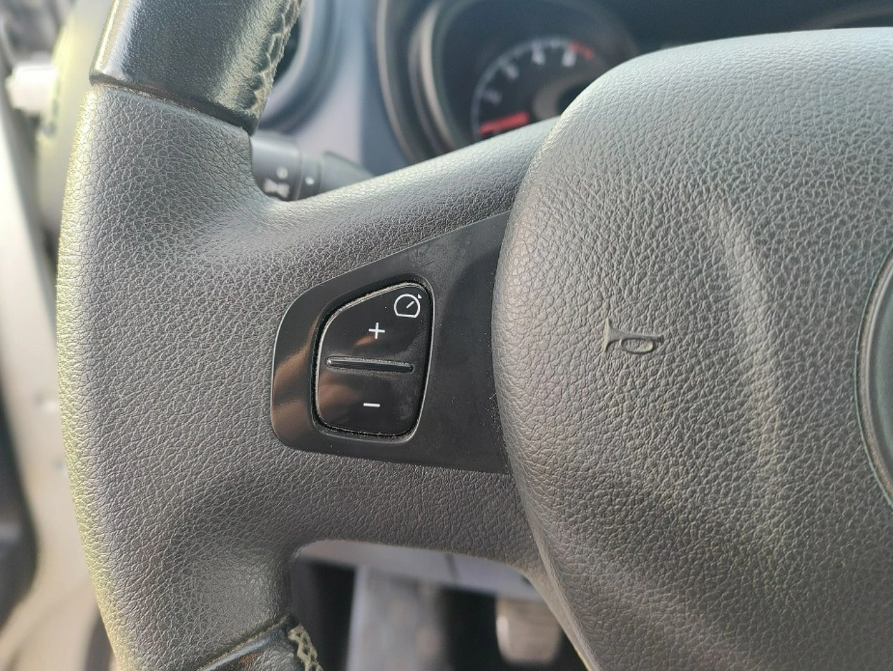 Opel Vivaro - Zdjęcie 23