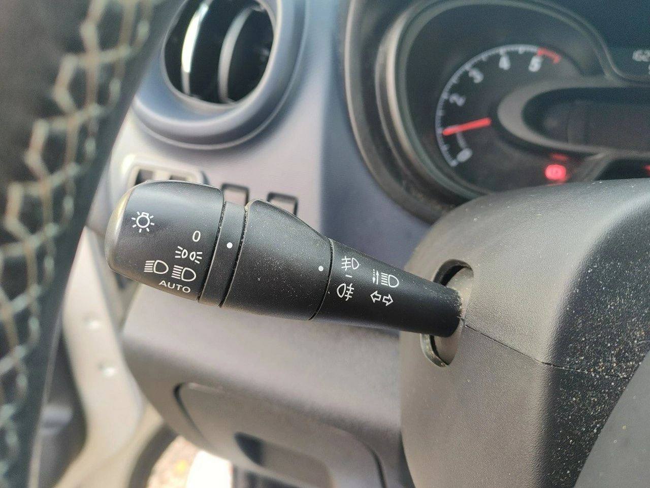 Opel Vivaro - Zdjęcie 25