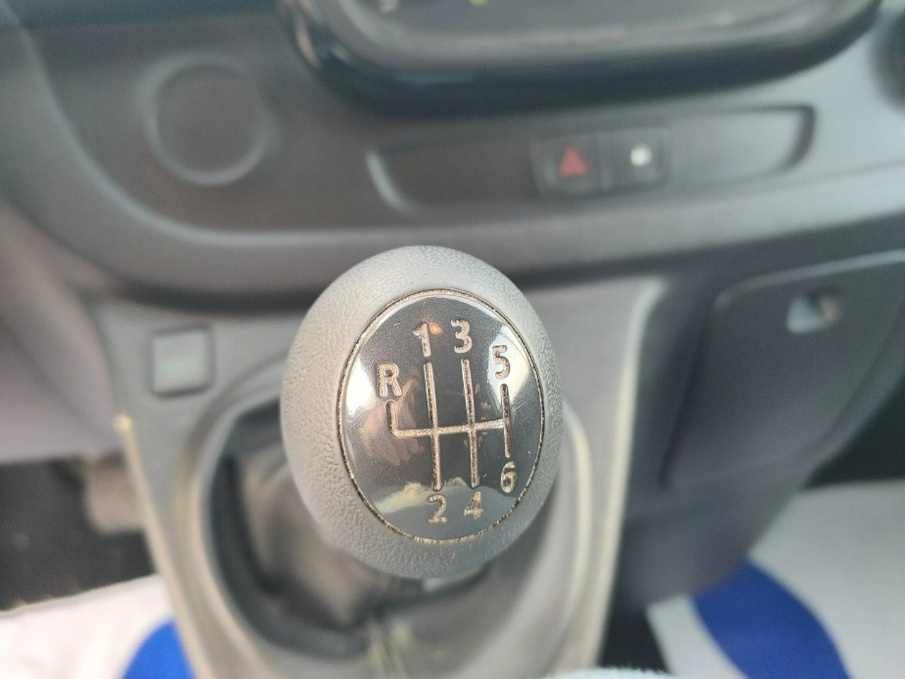 Opel Vivaro - Zdjęcie 33