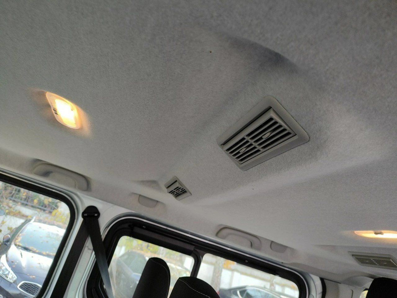 Opel Vivaro - Zdjęcie 36