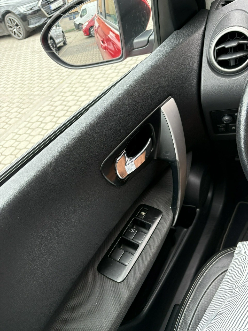 Nissan Qashqai - Zdjęcie 20