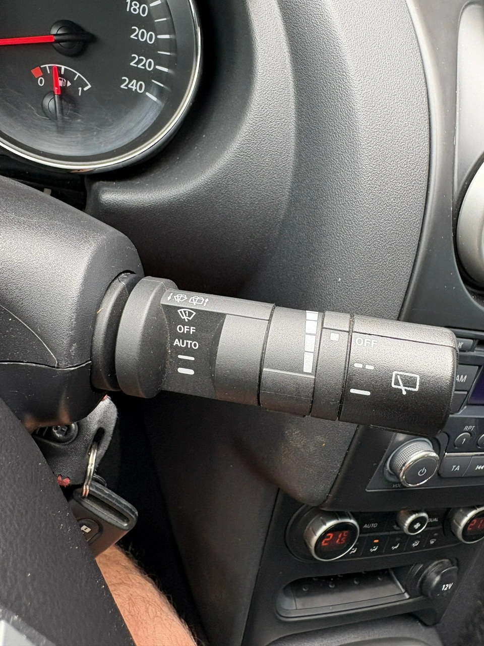 Nissan Qashqai - Zdjęcie 23