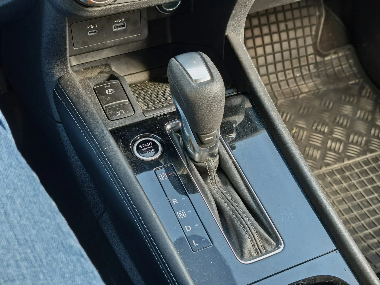 Nissan inny - Zdjęcie 26