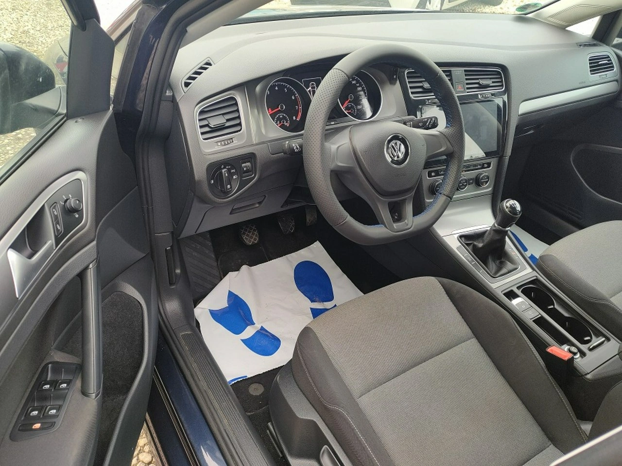 Volkswagen Golf - Zdjęcie 8