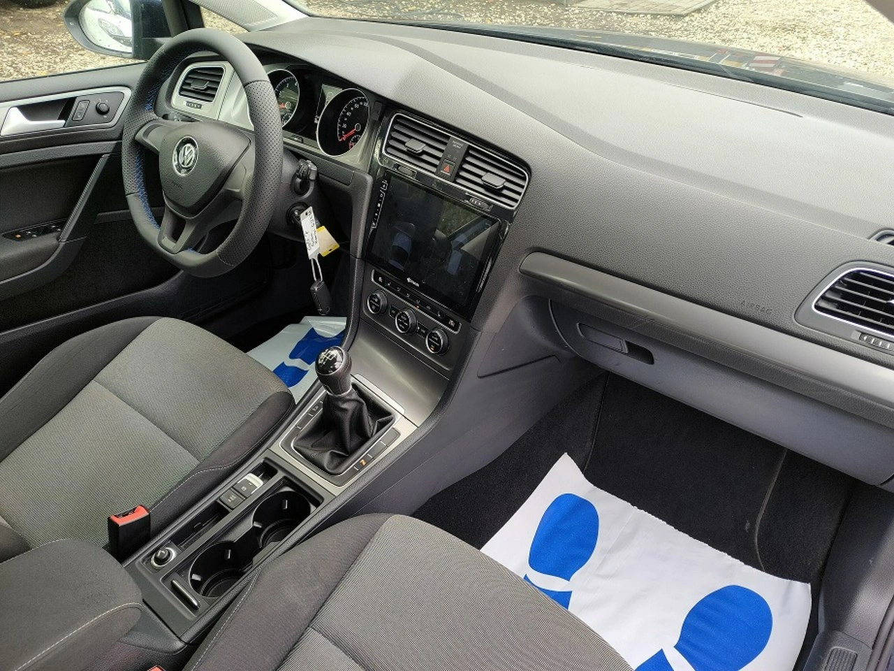 Volkswagen Golf - Zdjęcie 9