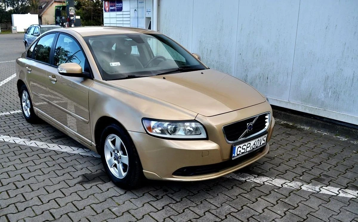 Volvo S40 - Zdjęcie 2