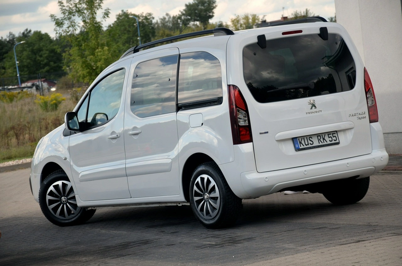 Peugeot Partner - Zdjęcie 9