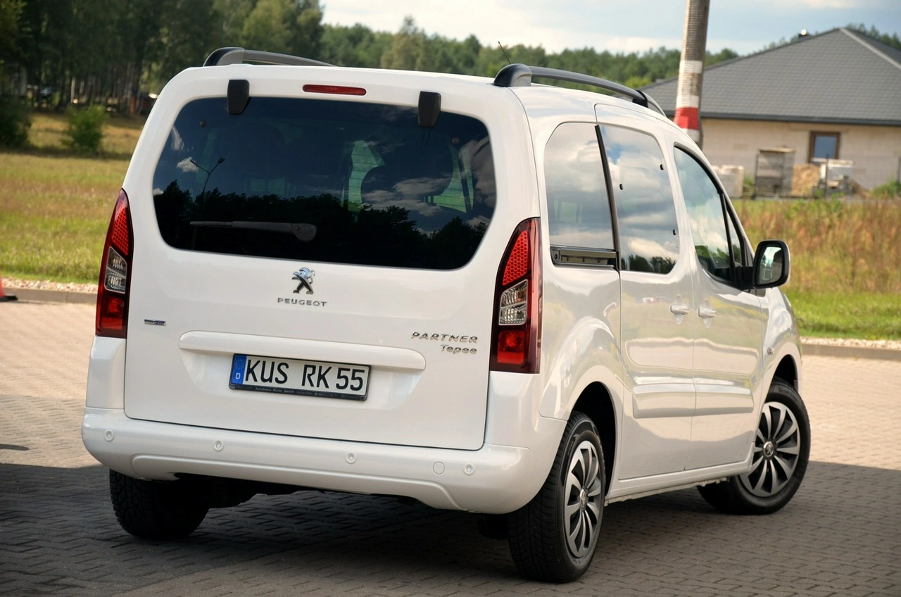Peugeot Partner - Zdjęcie 10