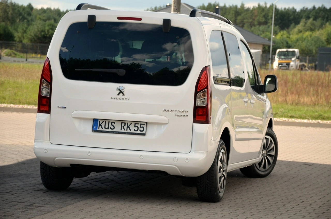 Peugeot Partner - Zdjęcie 11