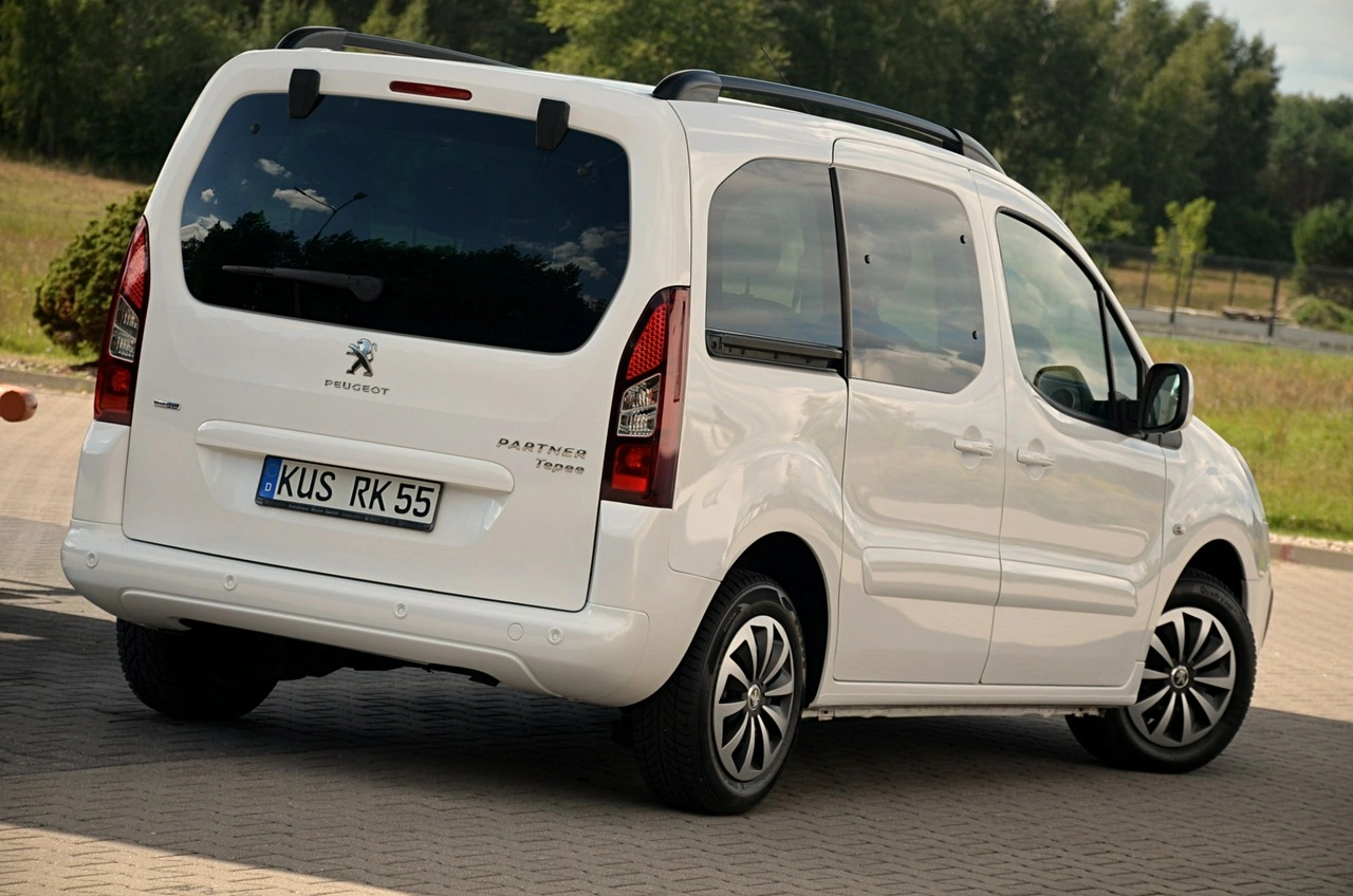 Peugeot Partner - Zdjęcie 12