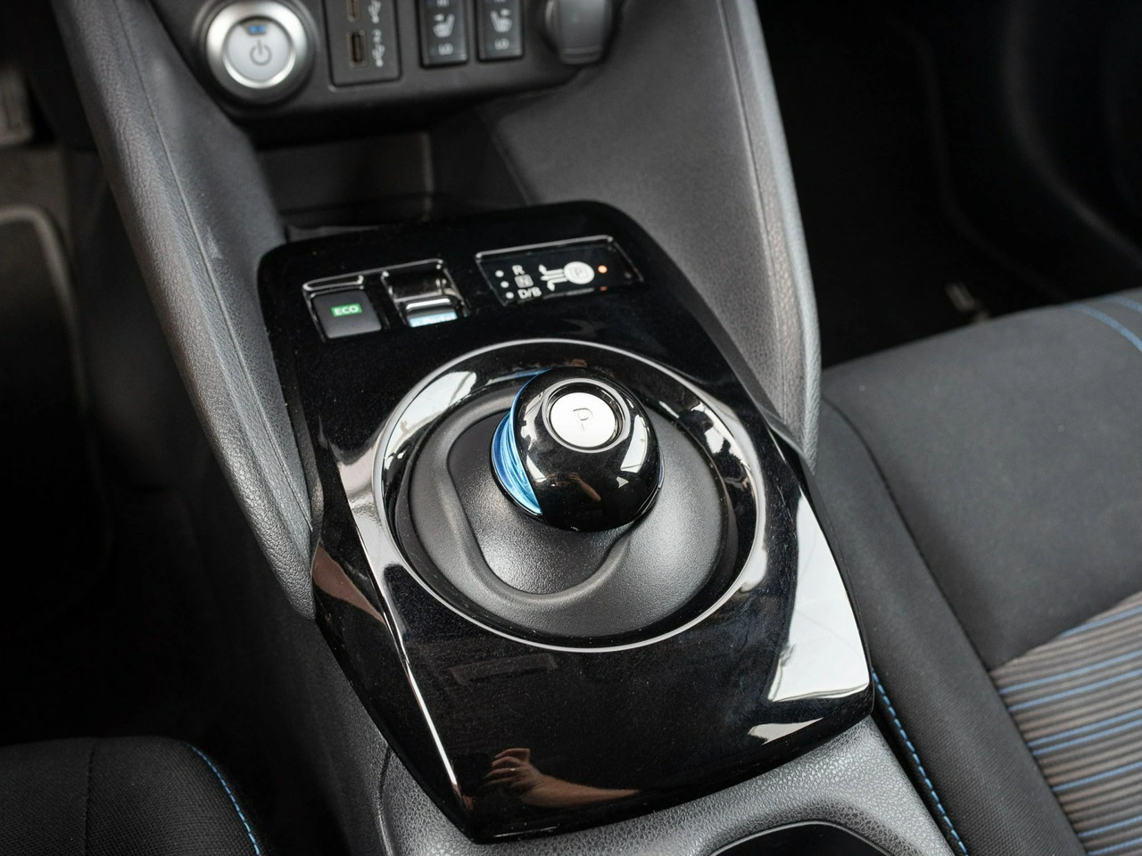 Nissan Leaf - Zdjęcie 14