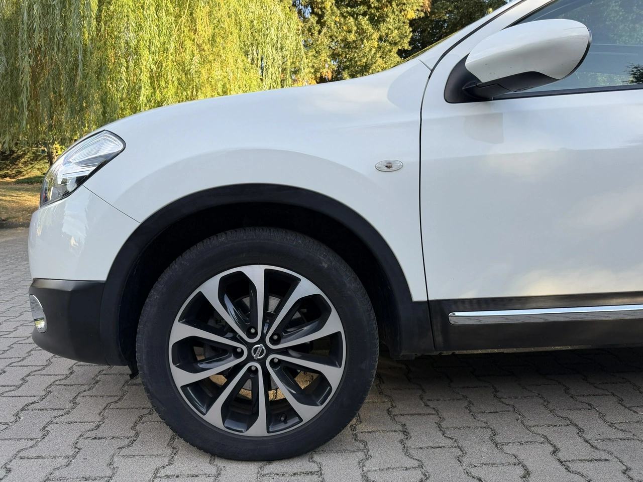 Nissan Qashqai - Zdjęcie 23