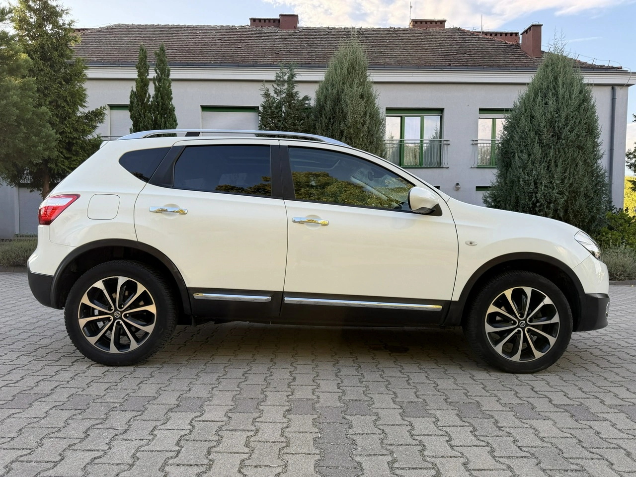Nissan Qashqai - Zdjęcie 28