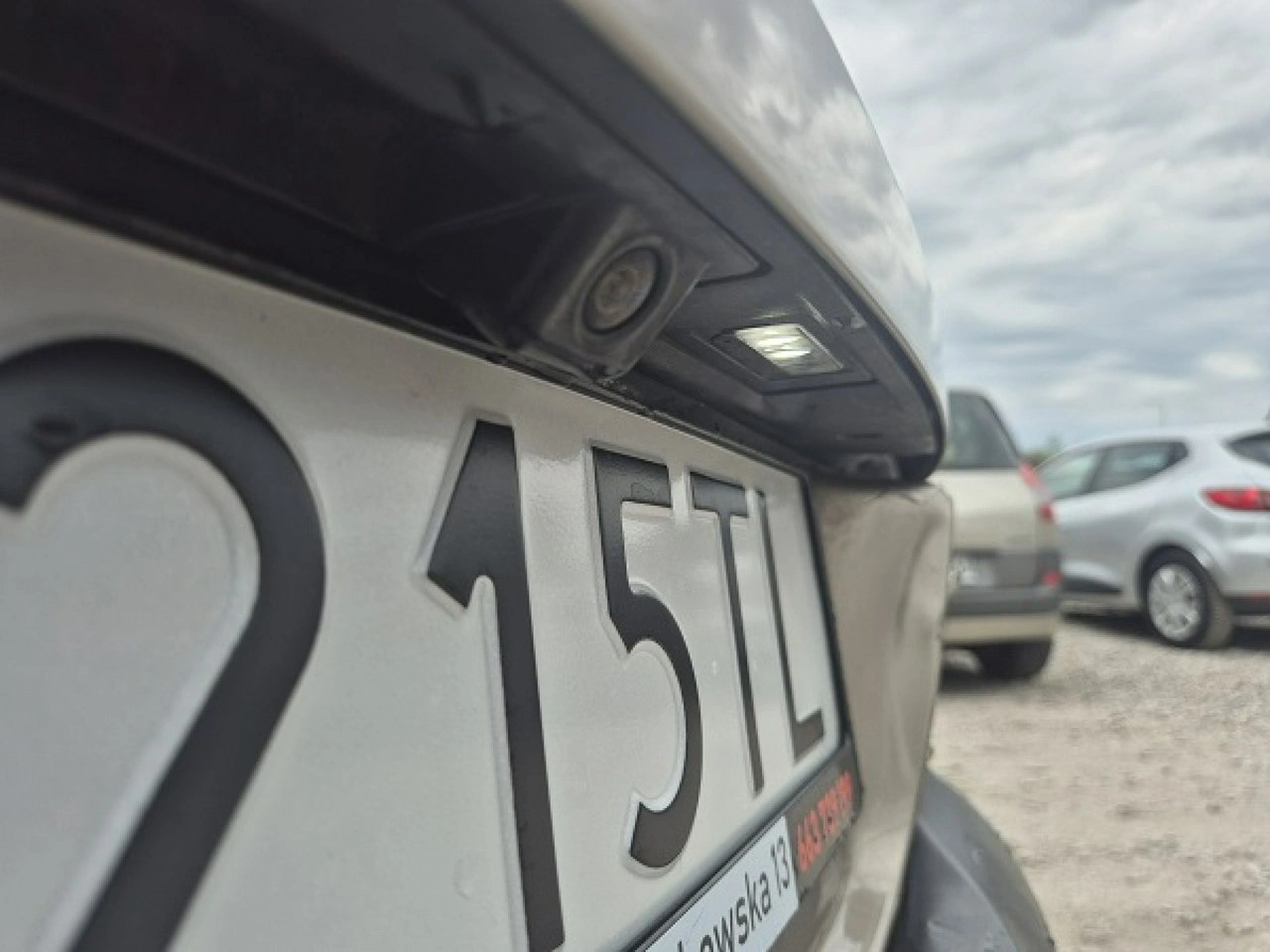 Volkswagen Tiguan - Zdjęcie 13