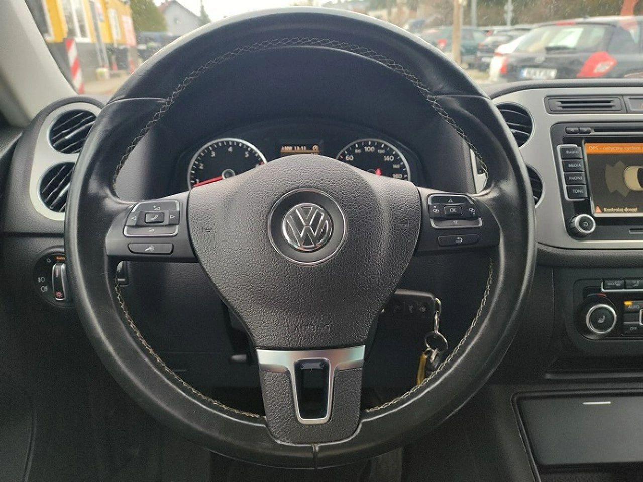 Volkswagen Tiguan - Zdjęcie 21