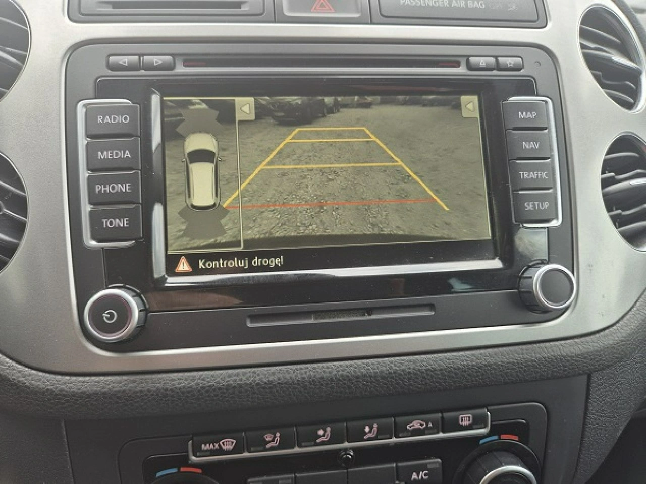 Volkswagen Tiguan - Zdjęcie 37