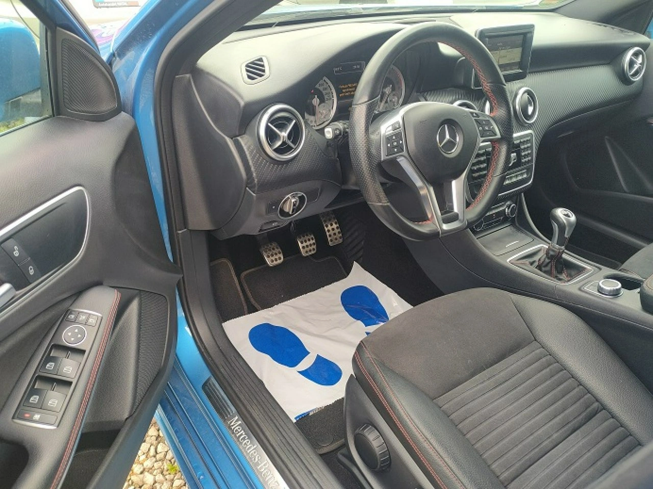 Mercedes A 180 - Zdjęcie 15