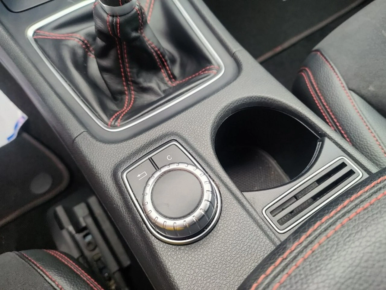 Mercedes A 180 - Zdjęcie 34