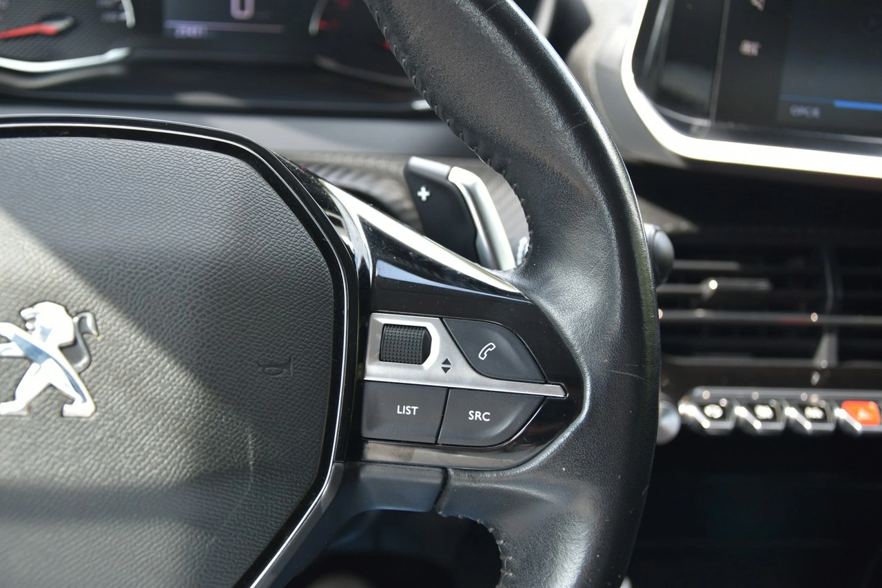 Peugeot 208 - Zdjęcie 13