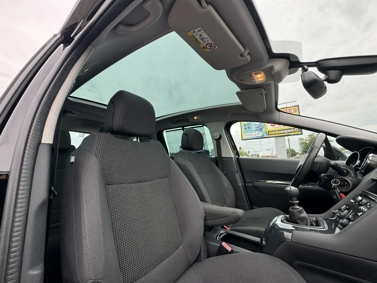 Peugeot 5008 - Zdjęcie 27