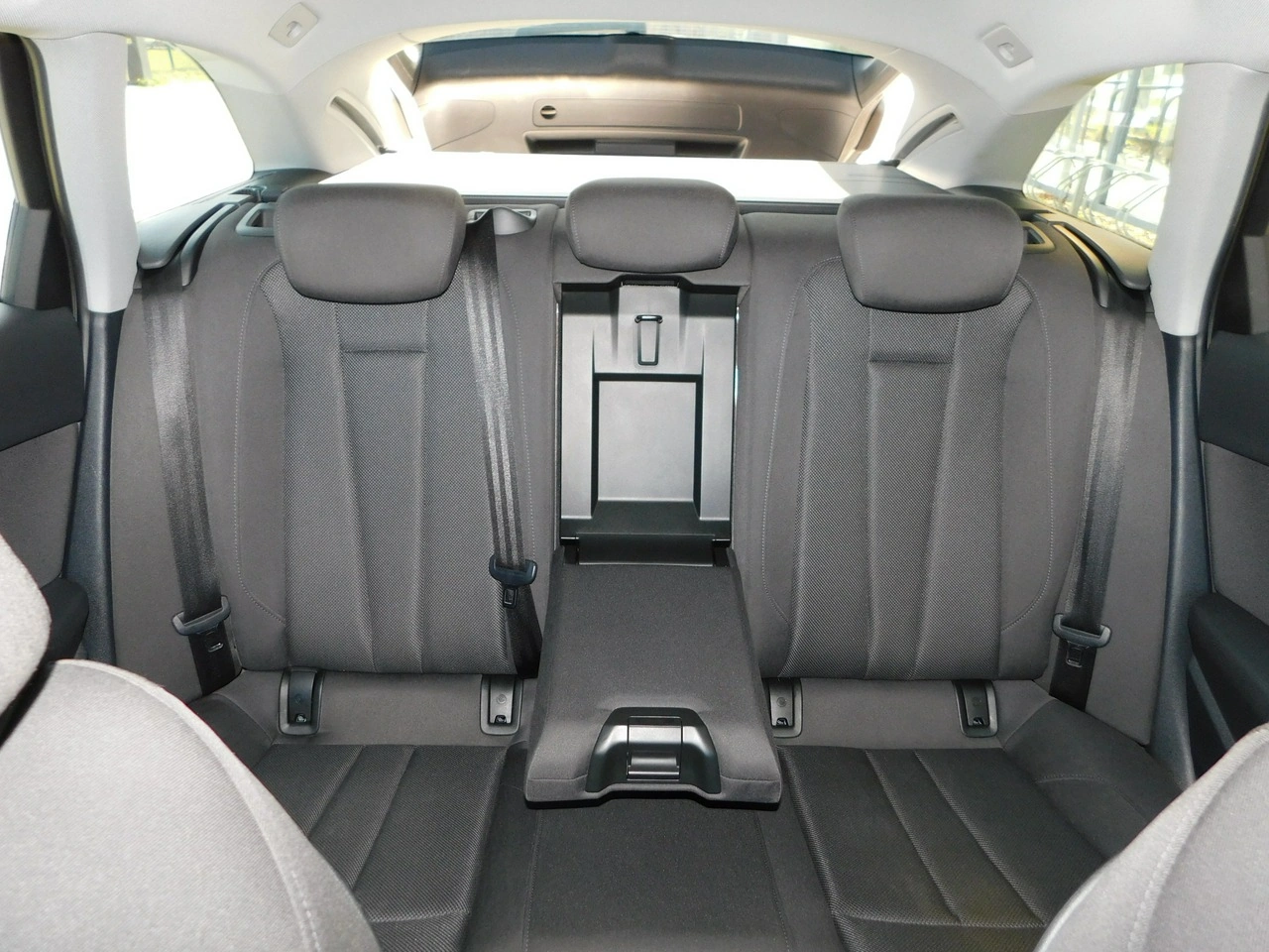 Audi A4 - Zdjęcie 11