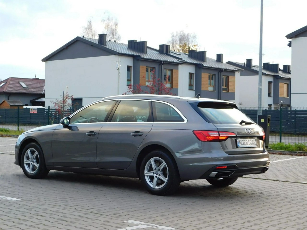 Audi A4 - Zdjęcie 24