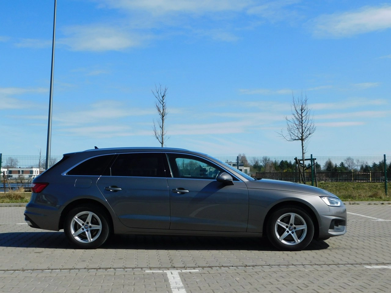 Audi A4 - Zdjęcie 26