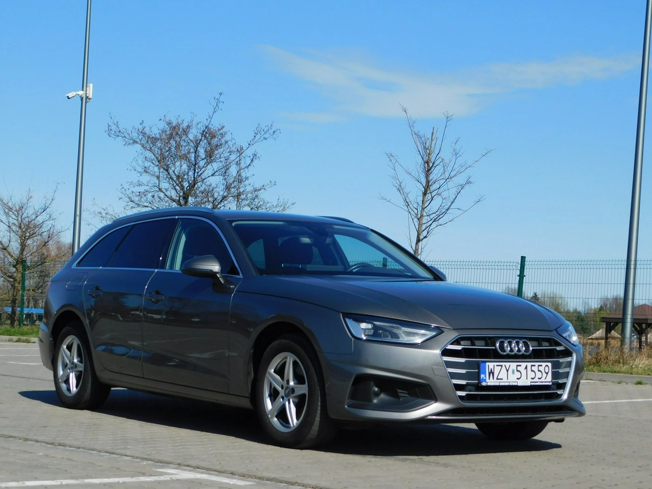 Audi A4 - Zdjęcie 2