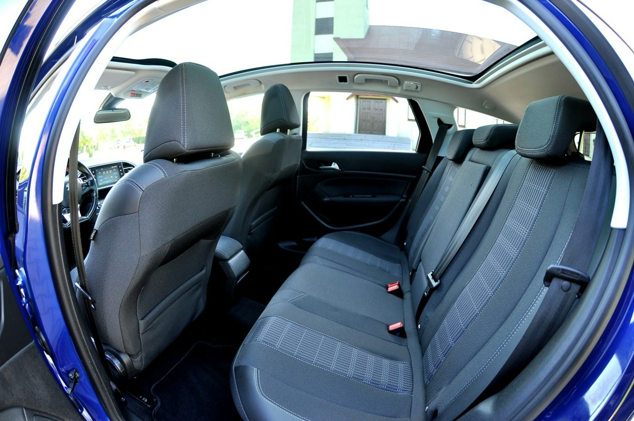 Peugeot 308 - Zdjęcie 9