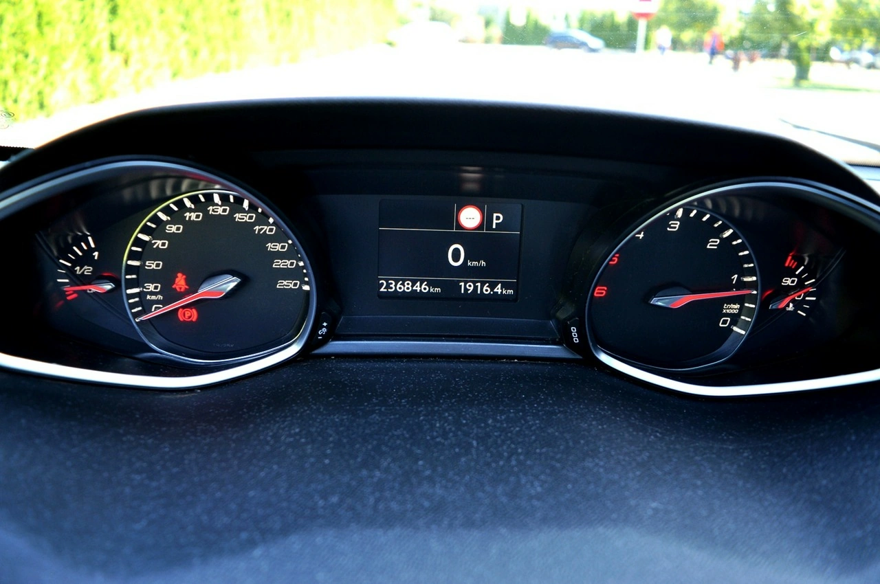 Peugeot 308 - Zdjęcie 23