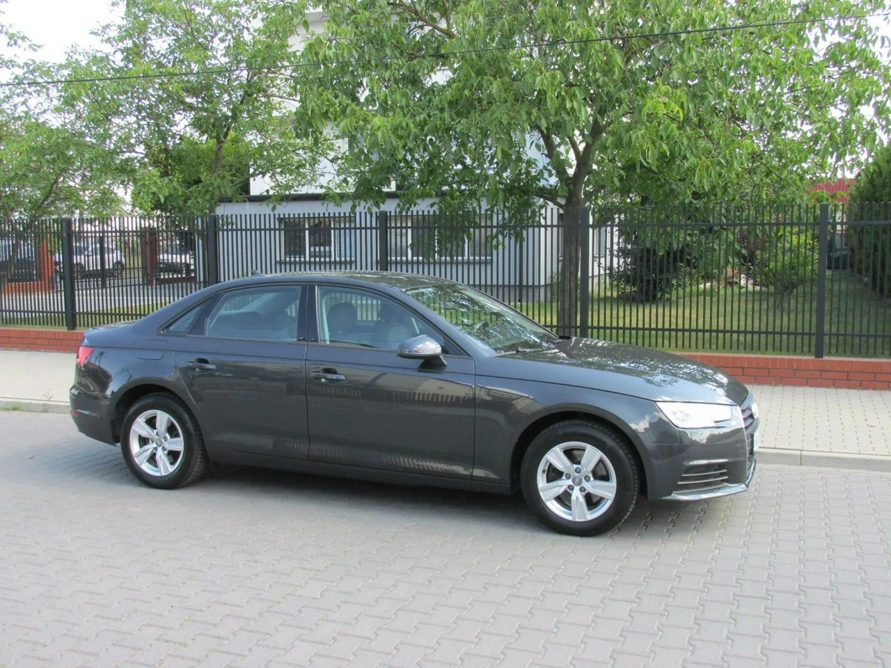 Audi A4 - Zdjęcie 3